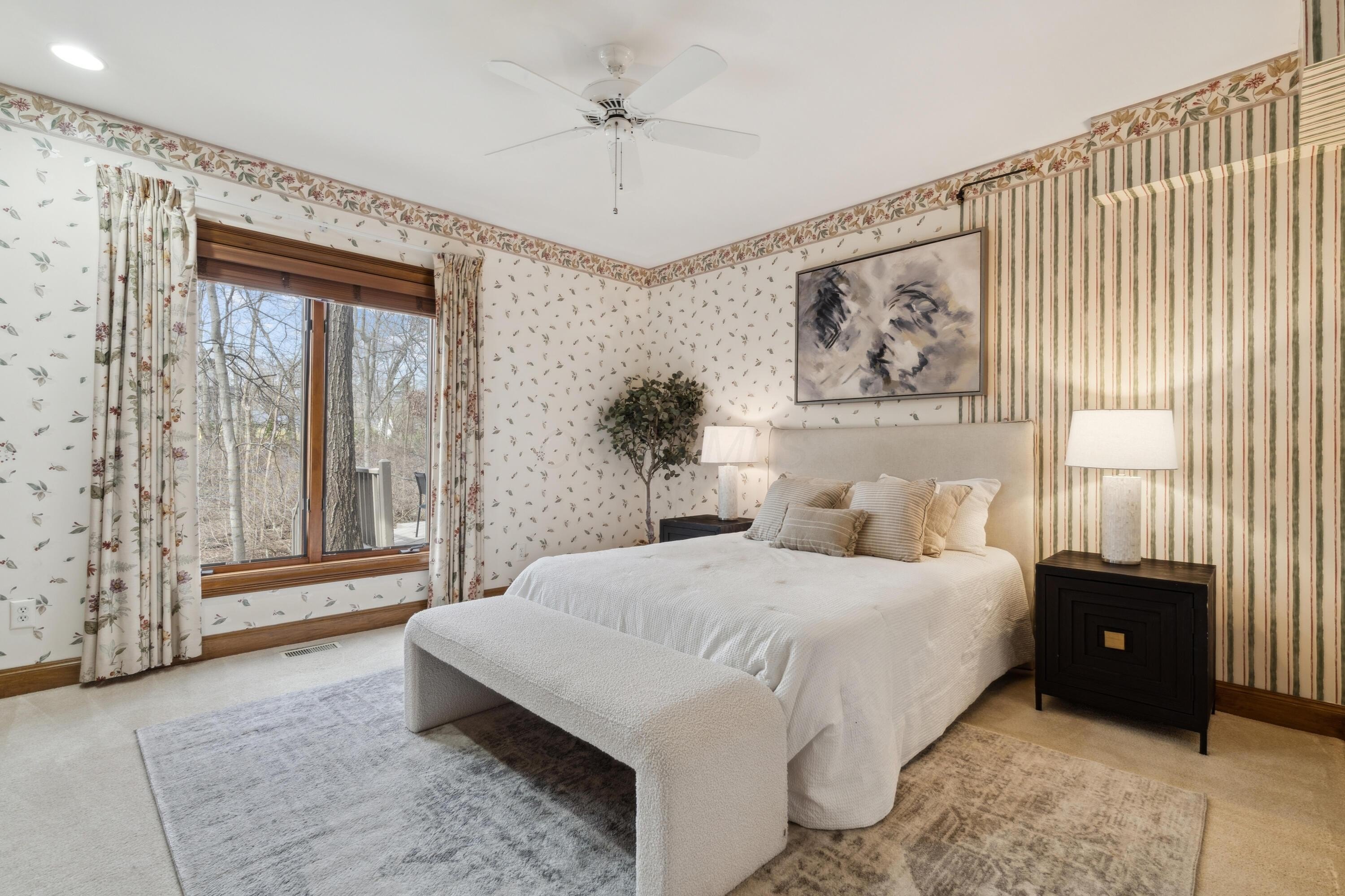 Columbus, Ohio, 43220, United States, 5 Bedrooms Bedrooms, ,5 BathroomsBathrooms,Residential,For Sale,1798291