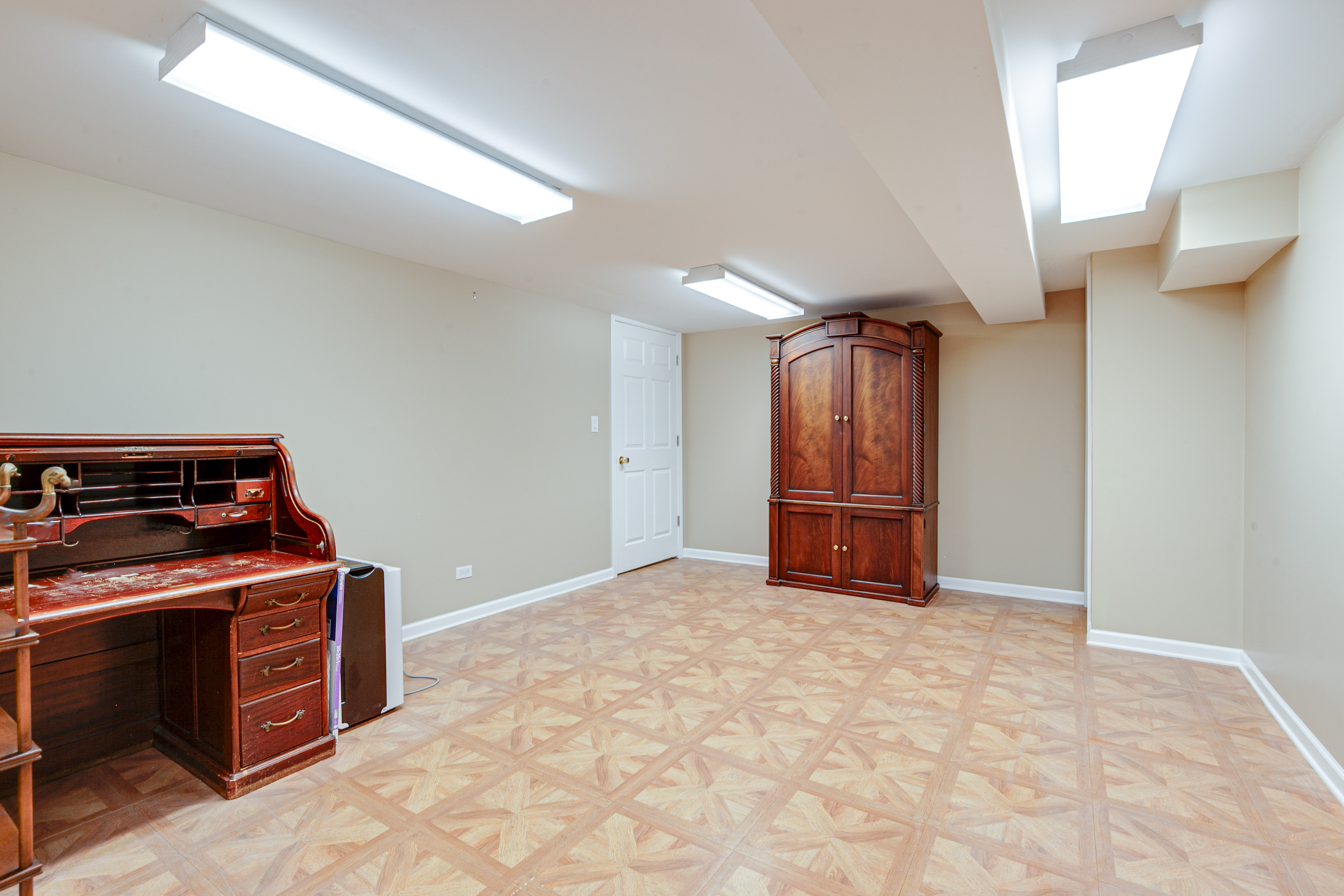  Welcome to this Lovely Colonial Home - 物件實景