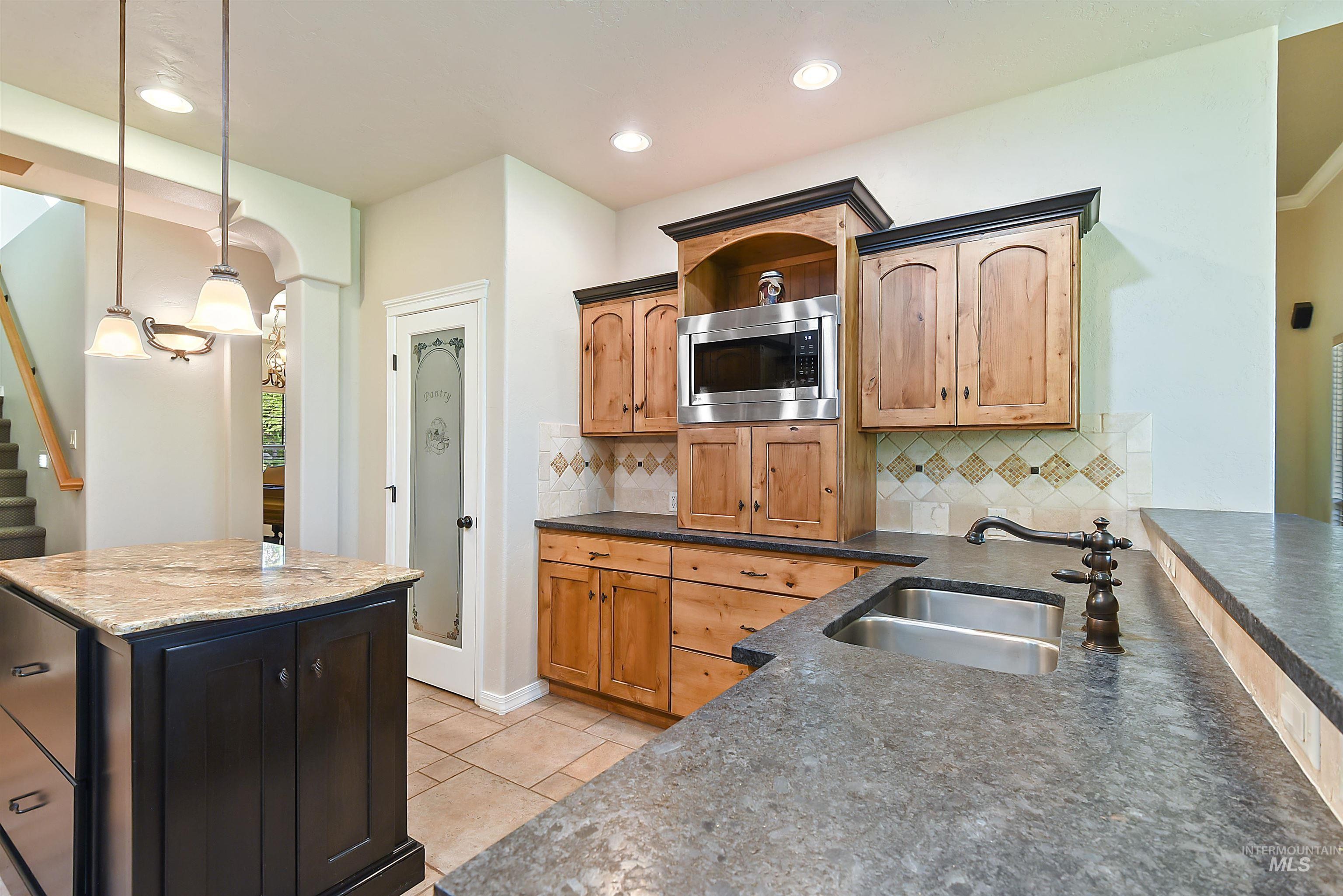 11477 Floating Feather Road, Star, Idaho, 83669, United States, 4 Bedrooms Bedrooms, ,3 BathroomsBathrooms,Residential,For Sale,11477 Floating Feather Road,1626562