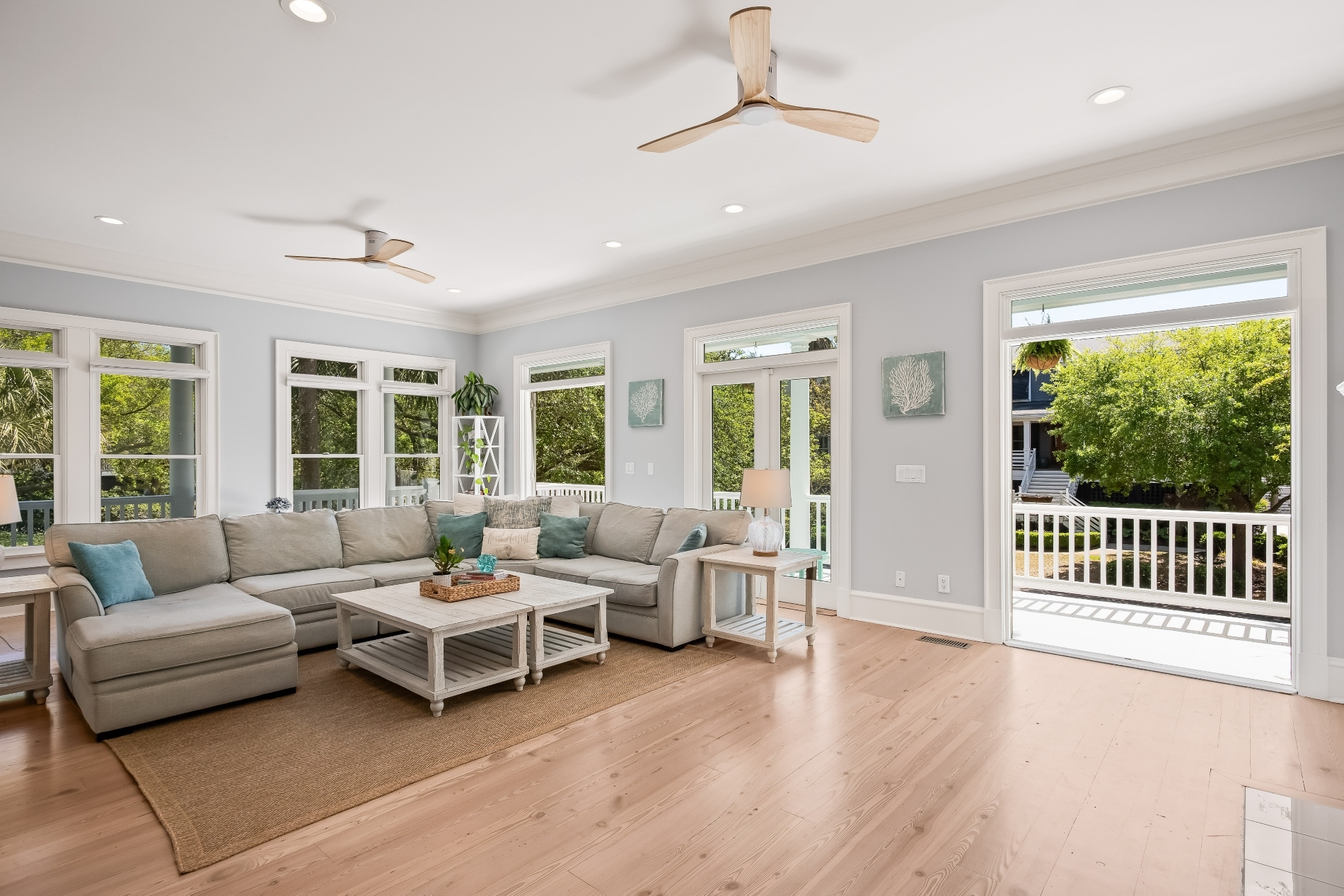  764 Post Oak Drive - 物件實景