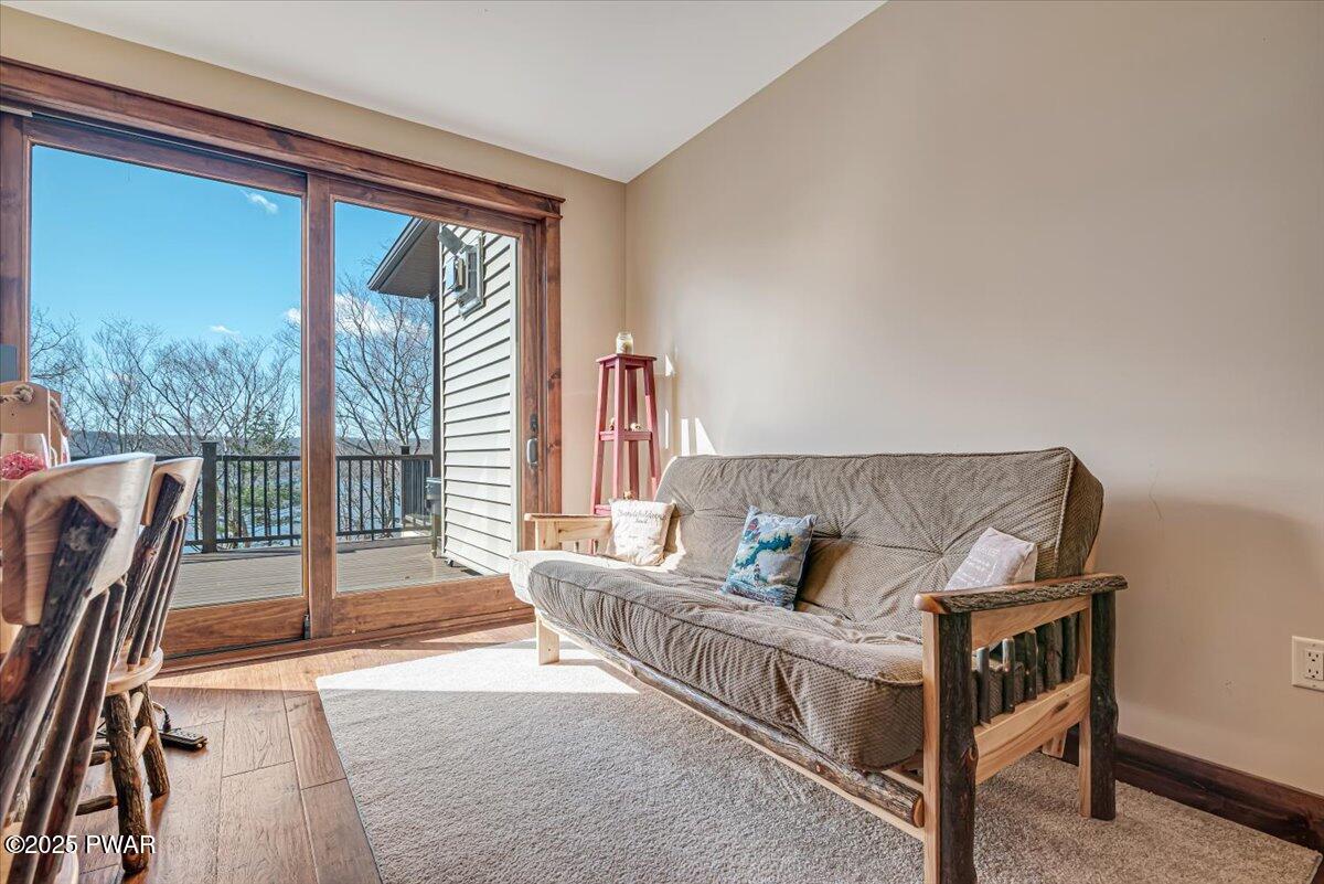 Lake Ariel, Pennsylvania, 18436, United States, 6 Bedrooms Bedrooms, ,4 BathroomsBathrooms,Residential,For Sale,2005698