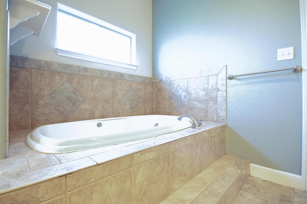 Abilene, Texas, 79602, United States, 4 Bedrooms Bedrooms, ,4 BathroomsBathrooms,Residential,For Sale,1795113