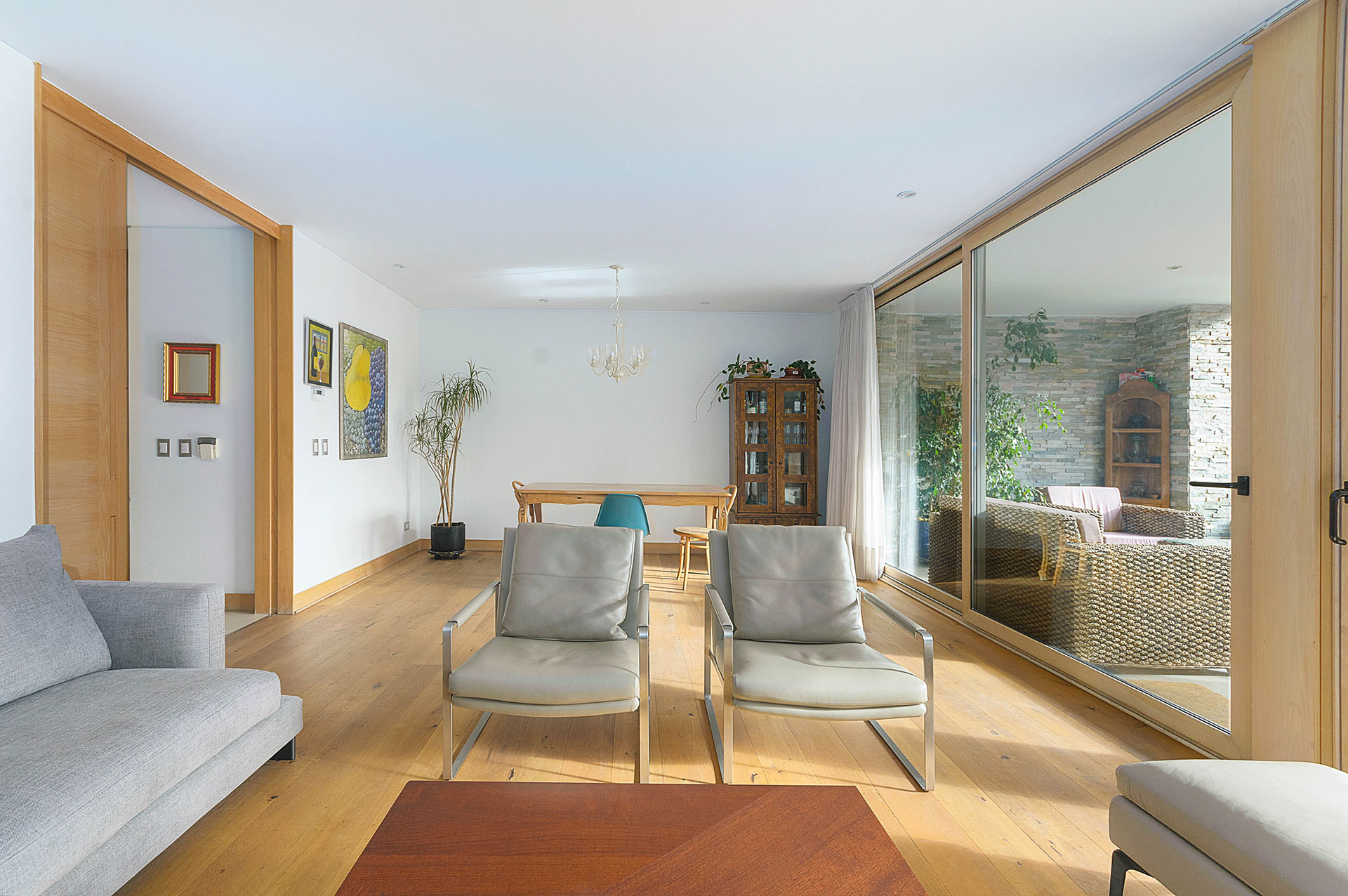  4-Bedroom Apartment Plus Staff Quarters for Sale in Los Trapenses - 物件實景