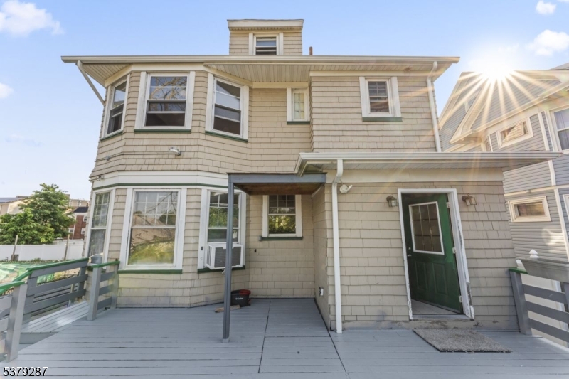 Elizabeth City, New Jersey, 07208-1601, United States, 5 Bedrooms Bedrooms, ,3 BathroomsBathrooms,Residential,For Sale,1921701