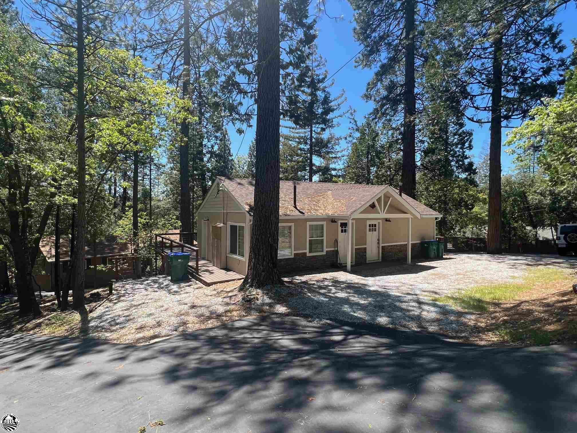 18845 Holly, Twain Harte, California, 95383, United States, 2 Bedrooms Bedrooms, ,3 BathroomsBathrooms,Residential,For Sale,18845 Holly,1626977