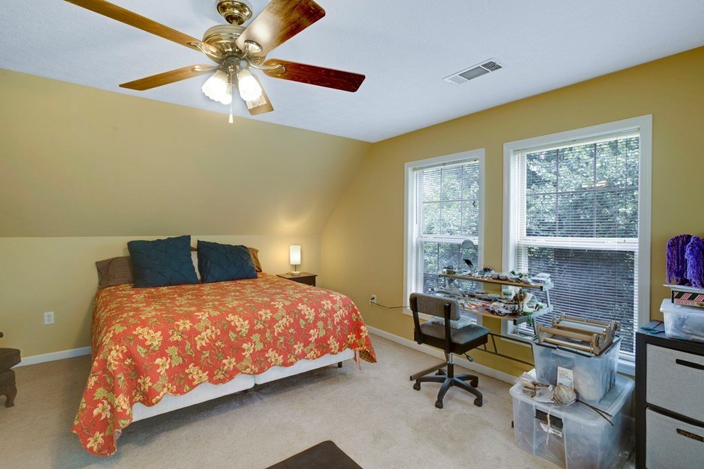 Blairsville, Georgia, 30512, United States, 3 Bedrooms Bedrooms, ,3 BathroomsBathrooms,Residential,For Sale,1889630