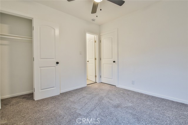 Los Angeles, California, 90003, United States, 5 Bedrooms Bedrooms, ,Residential,For Sale,1889512