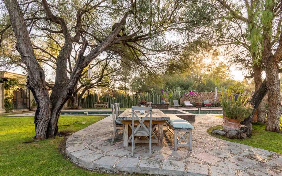 San Miguel de Allende, Guanajuato, 37893, Mexico, 5 Bedrooms Bedrooms, ,5 BathroomsBathrooms,Residential,For Sale,1991635