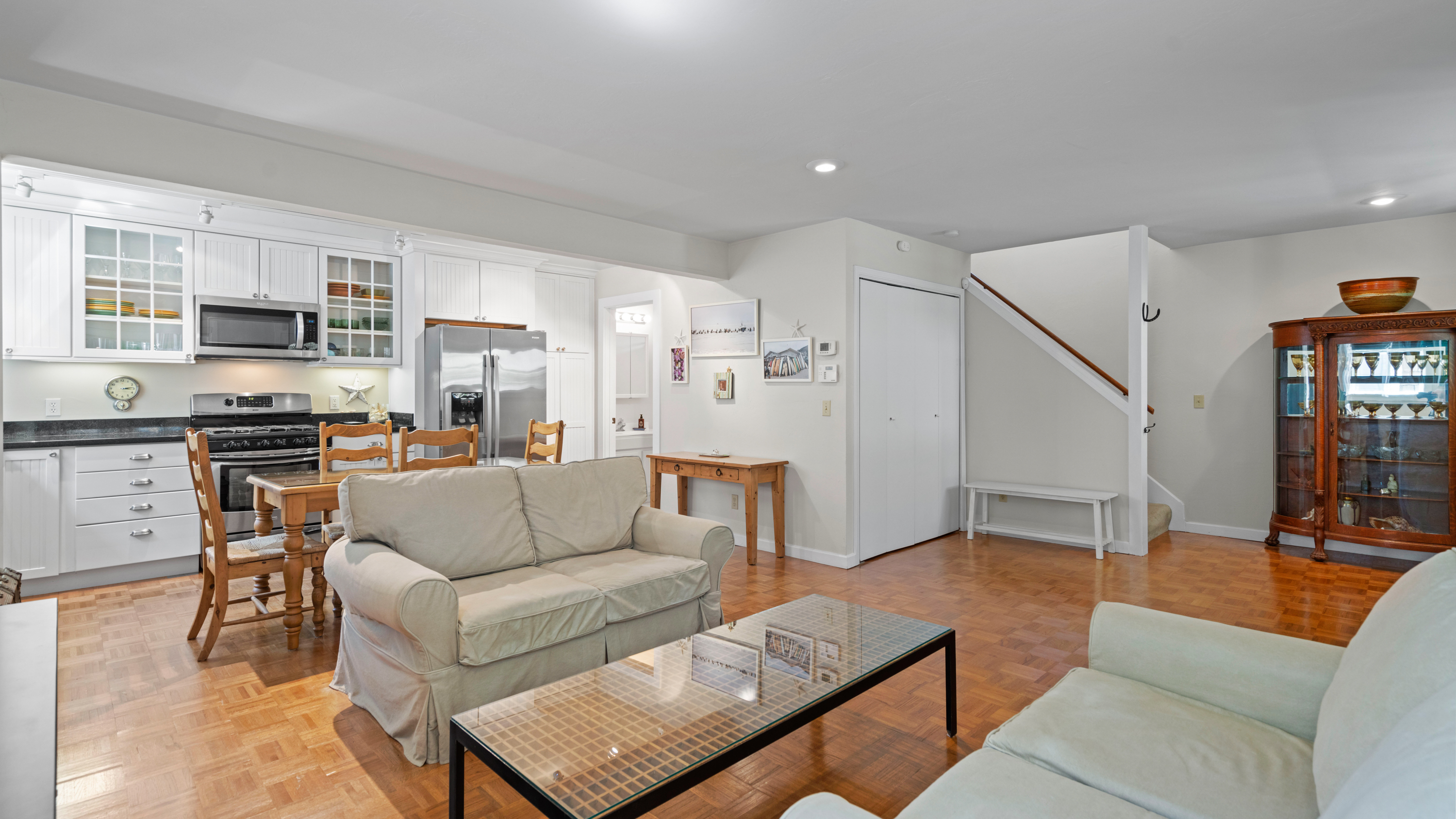  Charming Duplex in the Heart of Downtown - 物件實景