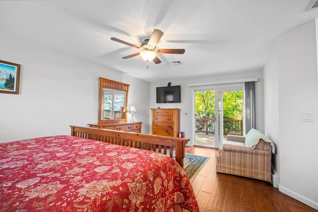 Ludlow, Massachusetts, 01056, United States, 3 Bedrooms Bedrooms, ,2 BathroomsBathrooms,Residential,For Sale,1974987