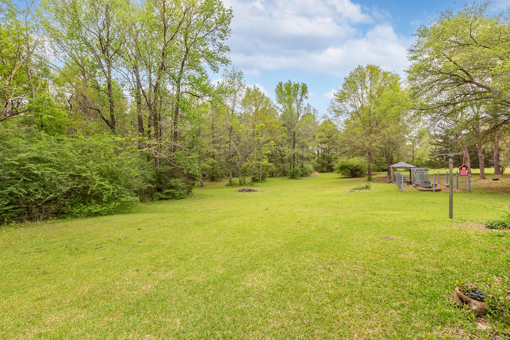 Pineland, Texas, 75968, United States, 4 Bedrooms Bedrooms, ,5 BathroomsBathrooms,Residential,For Sale,1983137