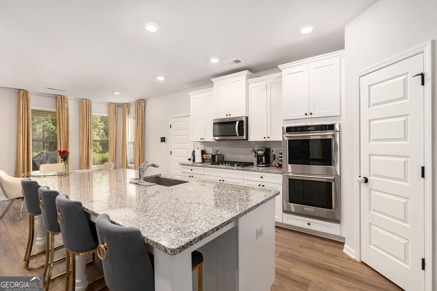 McDonough, Georgia, 30252, United States, 5 Bedrooms Bedrooms, ,4 BathroomsBathrooms,Residential,For Sale,1985822