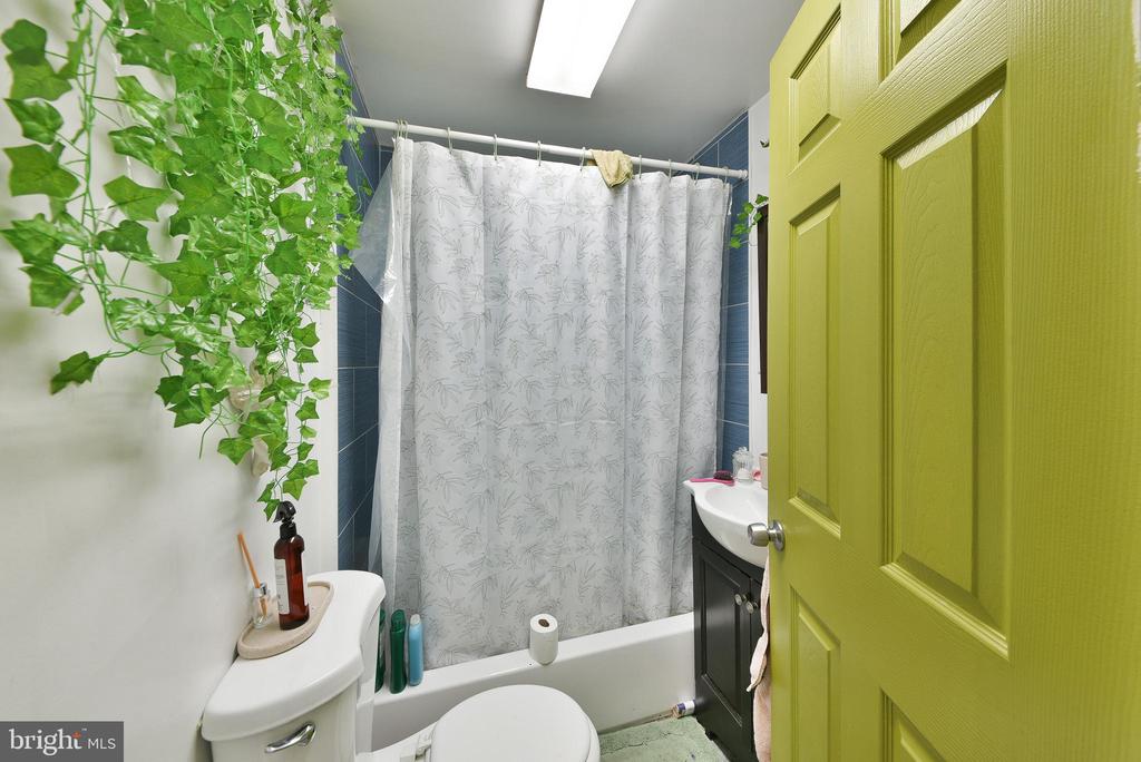 Philadelphia, Pennsylvania, 19121, United States, ,Residential,For Sale,1819408