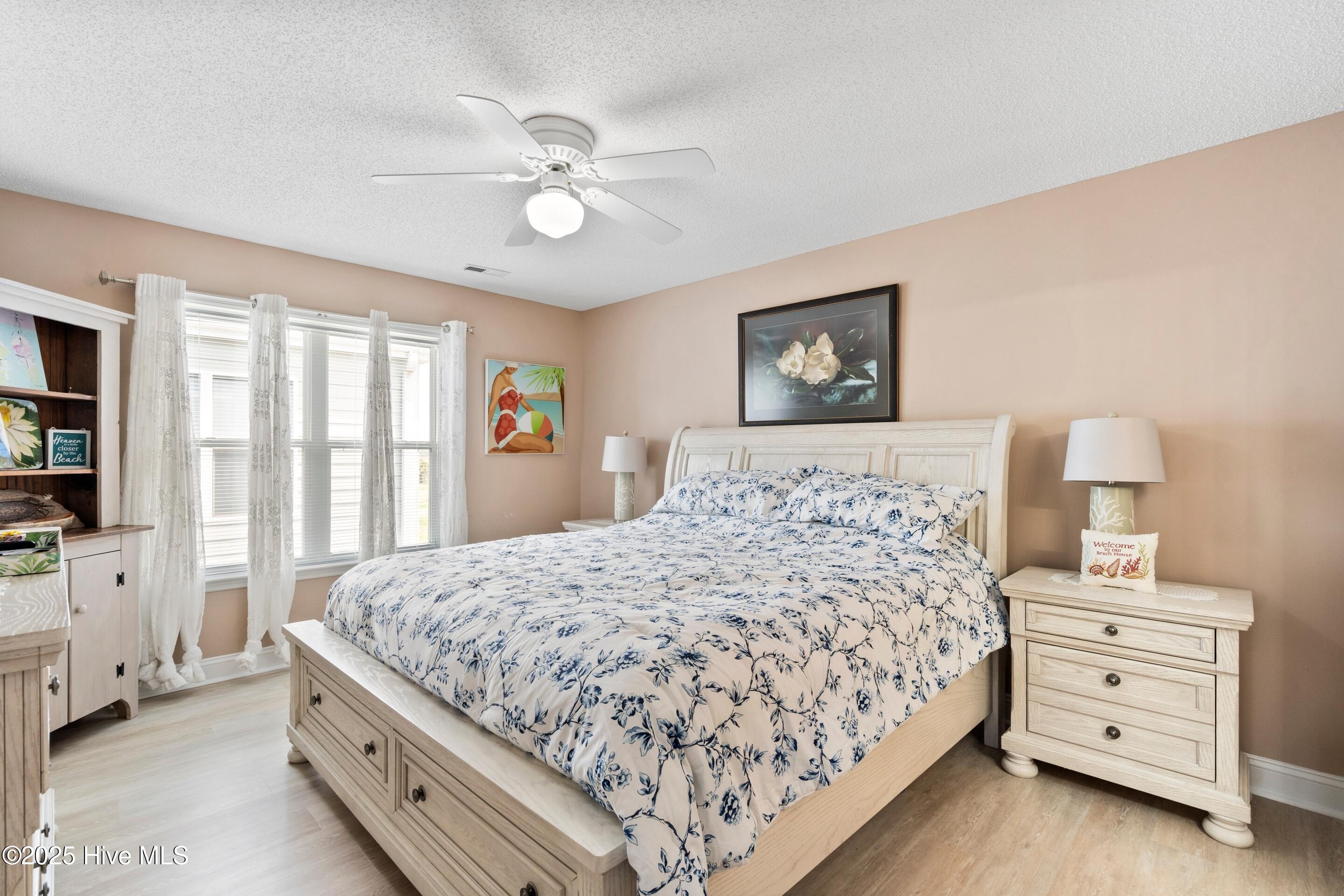 Sunset Beach, North Carolina, 28468, United States, 2 Bedrooms Bedrooms, ,2 BathroomsBathrooms,Residential,For Sale,1903345