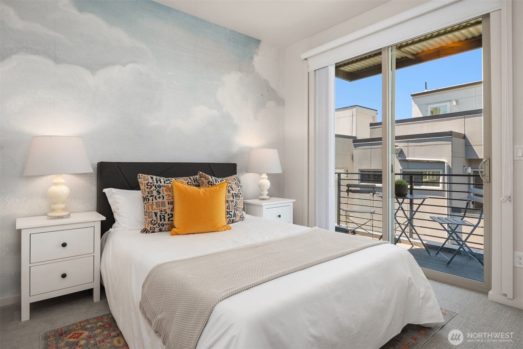 Seattle, Washington, 98122, United States, 3 Bedrooms Bedrooms, ,2 BathroomsBathrooms,Residential,For Sale,1856144