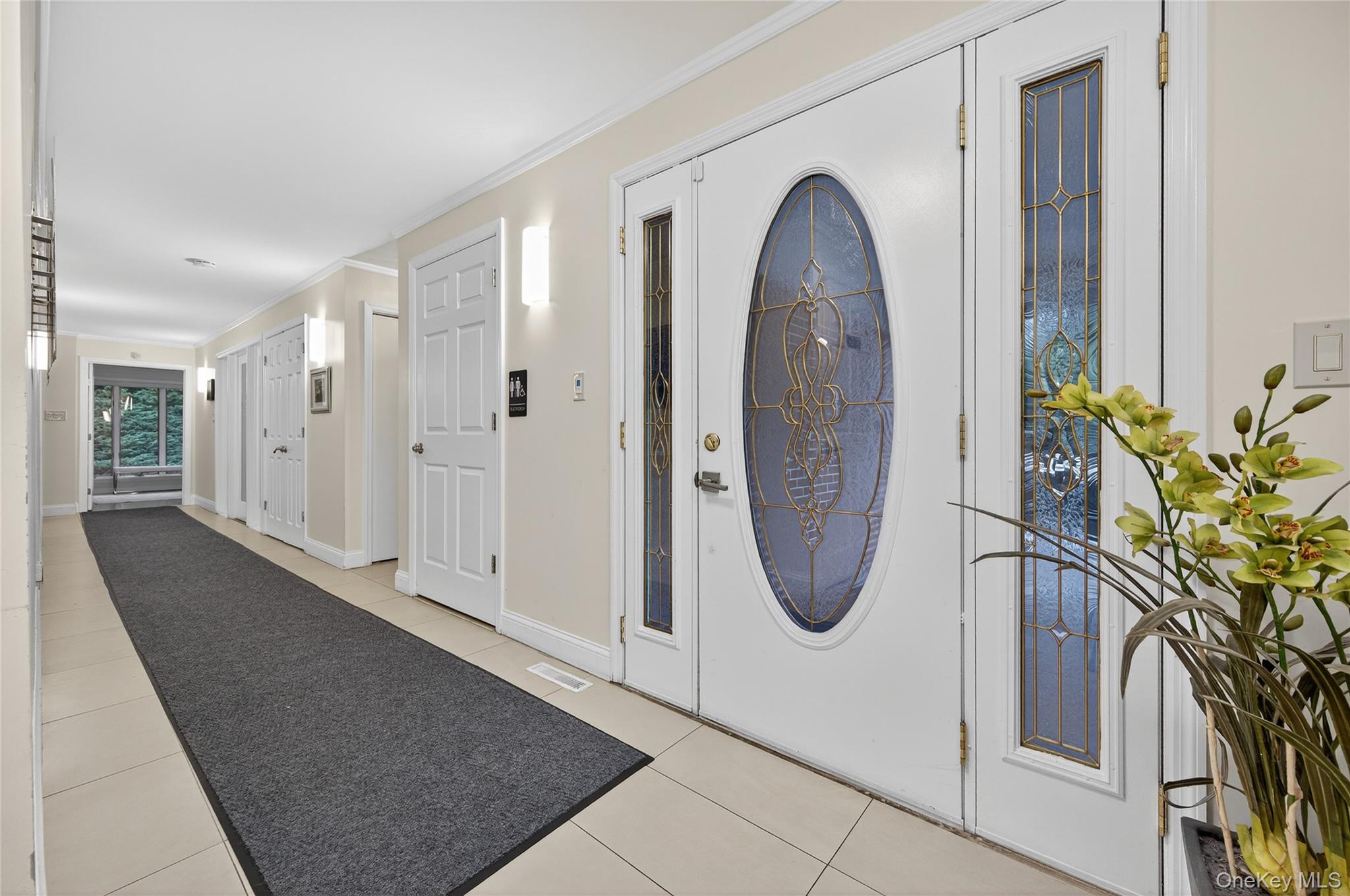  634 Park Avenue, Huntington, NY, 11743 - 物件實景