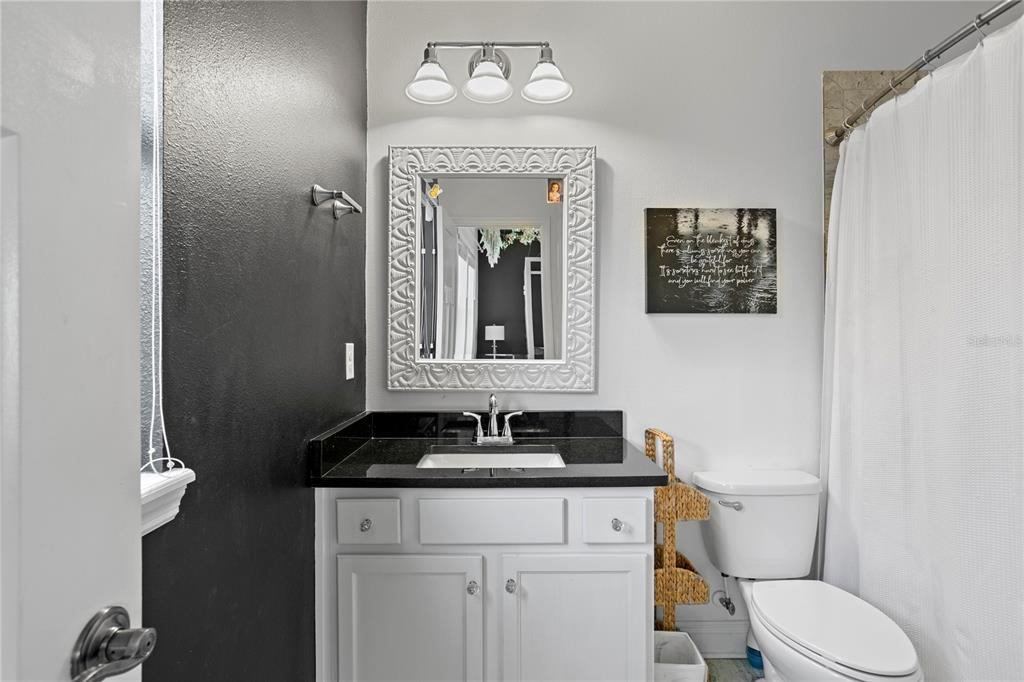 Lithia, Florida, 33547, United States, 5 Bedrooms Bedrooms, ,4 BathroomsBathrooms,Residential,For Sale,1997364