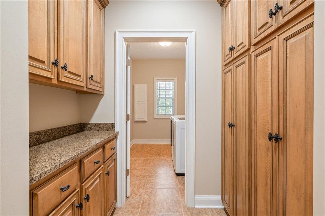 Brunswick, Georgia, 31523, United States, 3 Bedrooms Bedrooms, ,4 BathroomsBathrooms,Residential,For Sale,1991614