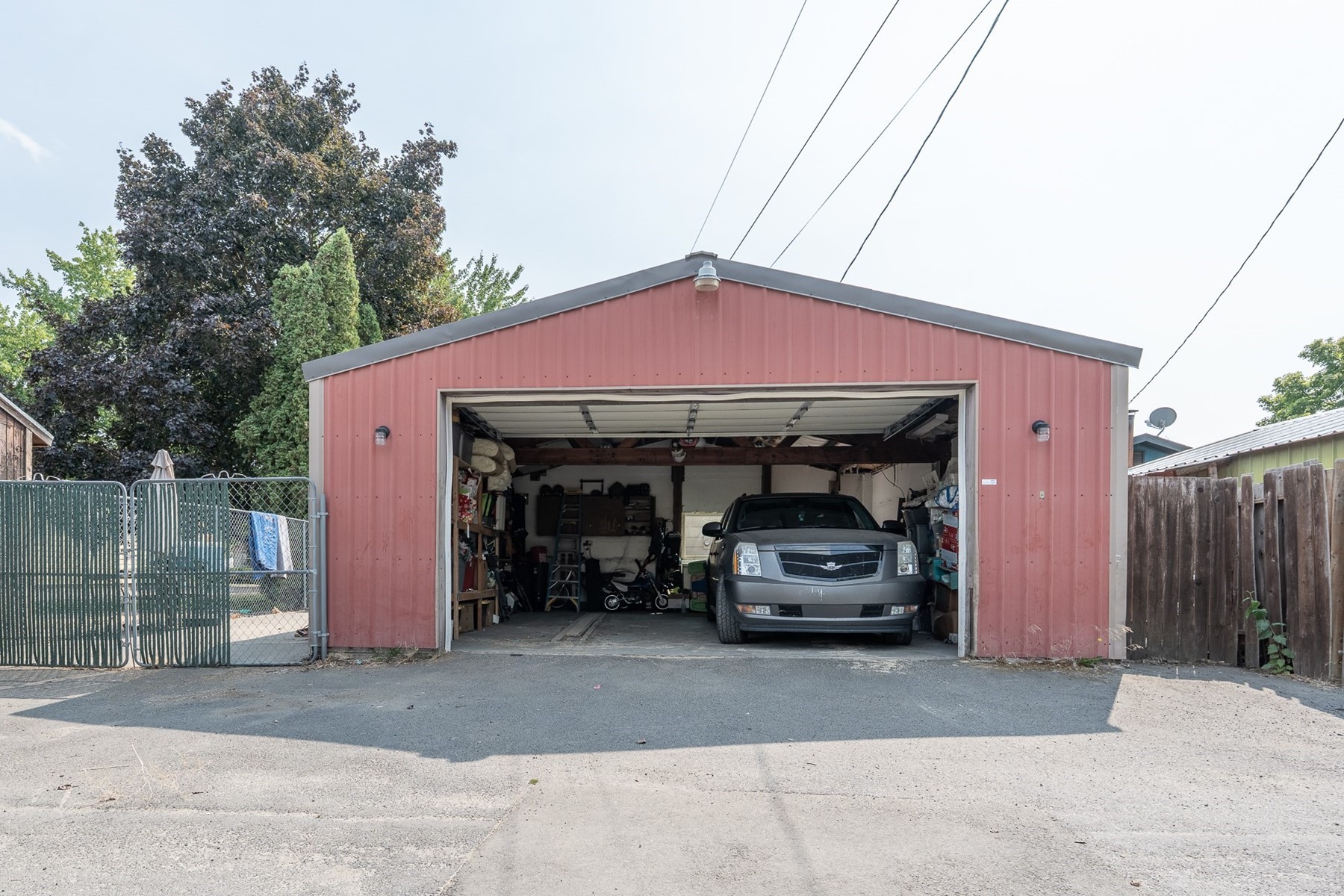  701 E Bismark Ave - 物件實景