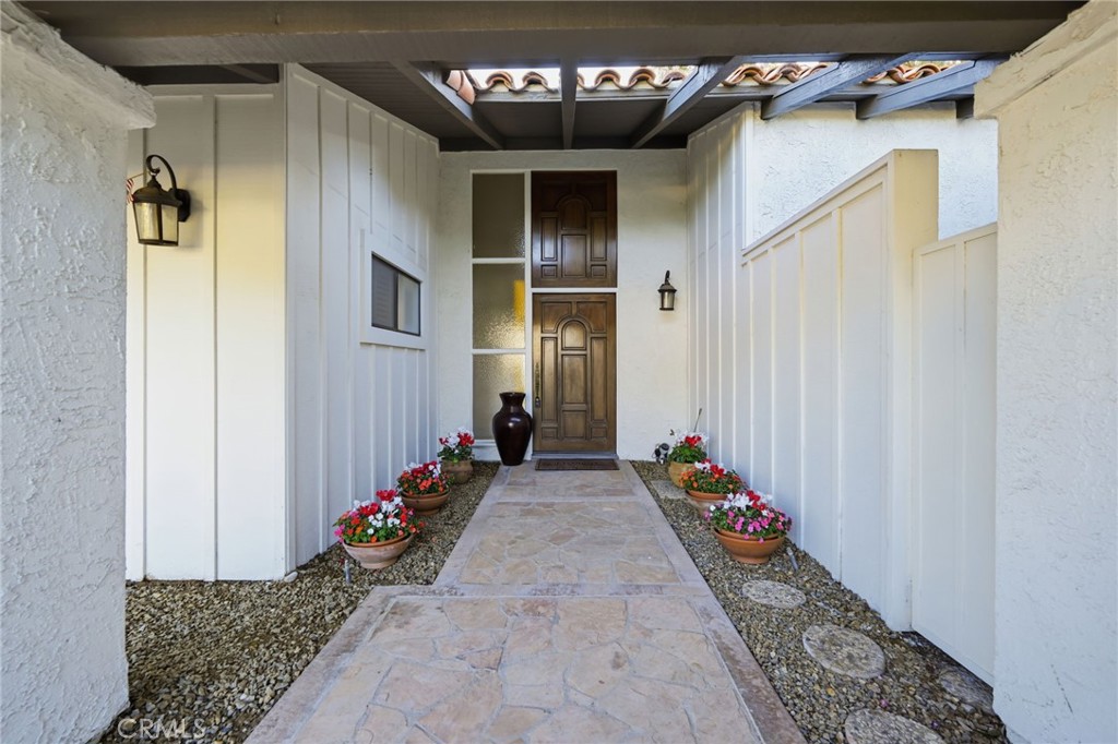 Newport Beach, California, 92660, United States, 2 Bedrooms Bedrooms, ,2 BathroomsBathrooms,Residential,For Sale,1988244