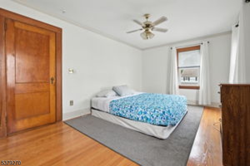 Union Twp., New Jersey, 07083, United States, 3 Bedrooms Bedrooms, ,2 BathroomsBathrooms,Residential,For Sale,1924647