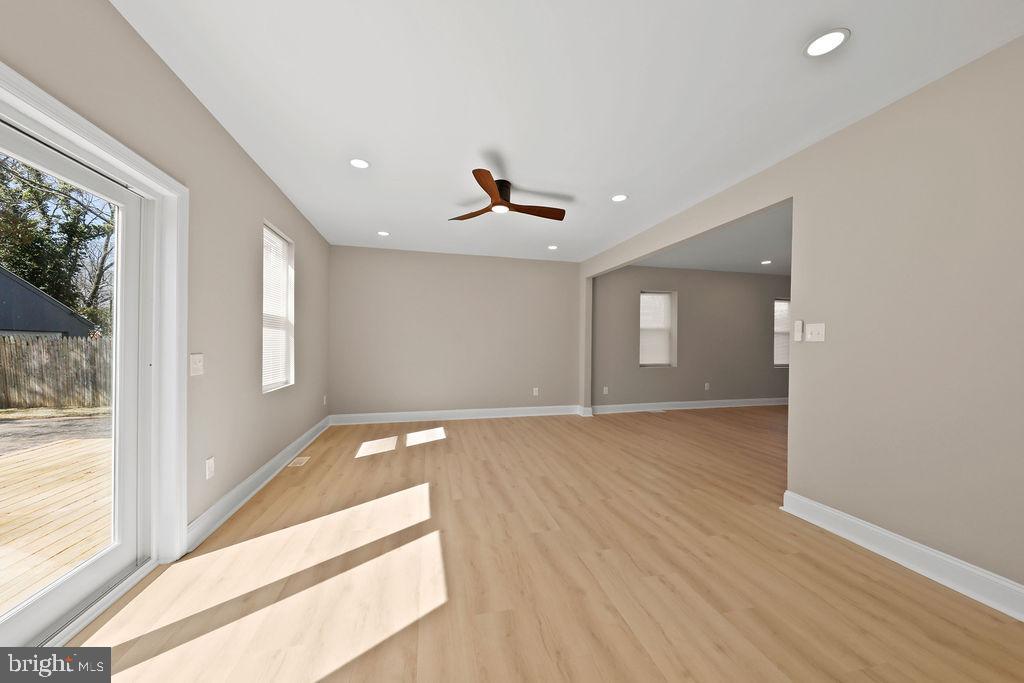 Cinnaminson, New Jersey, 08077, United States, 5 Bedrooms Bedrooms, ,4 BathroomsBathrooms,Residential,For Sale,2032212