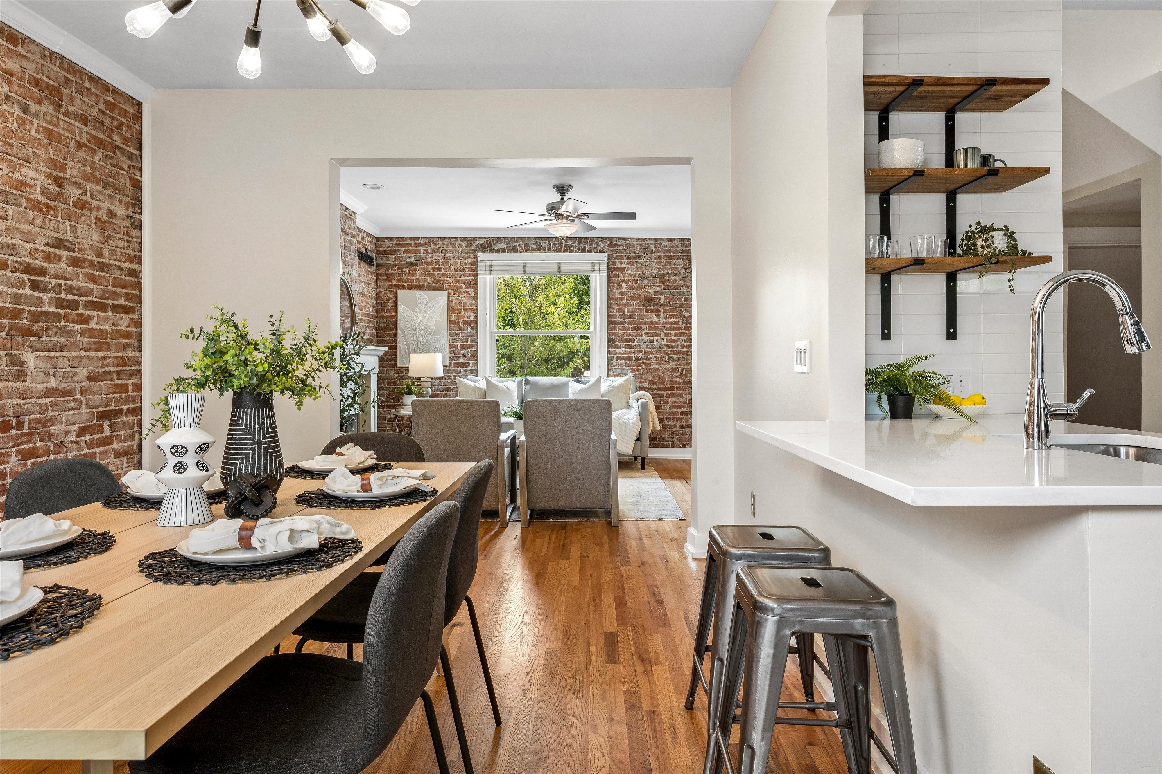  Welcome to this Updated Denver Victorian - 物件實景