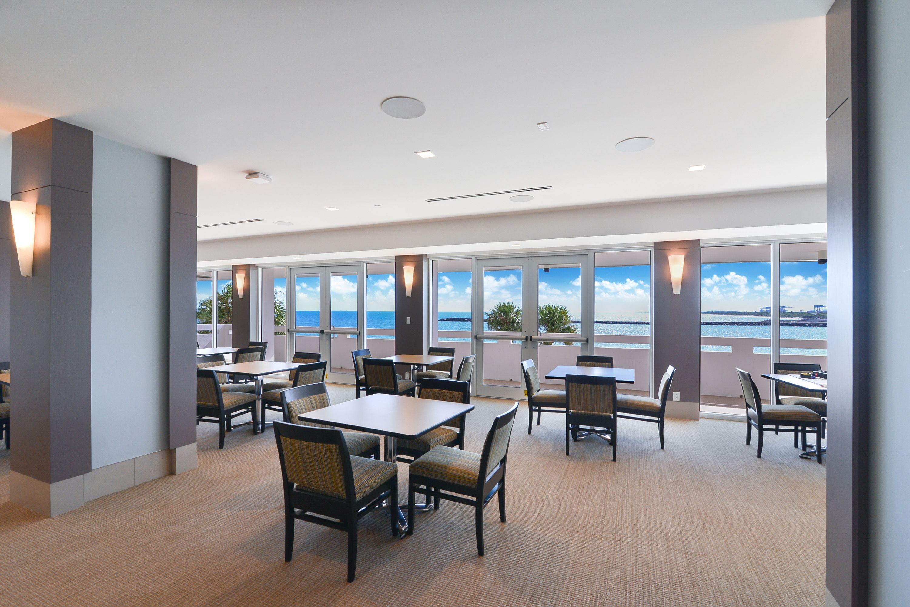  2200 S Ocean Ln, Fort Lauderdale, FL, 33316 - 物件實景