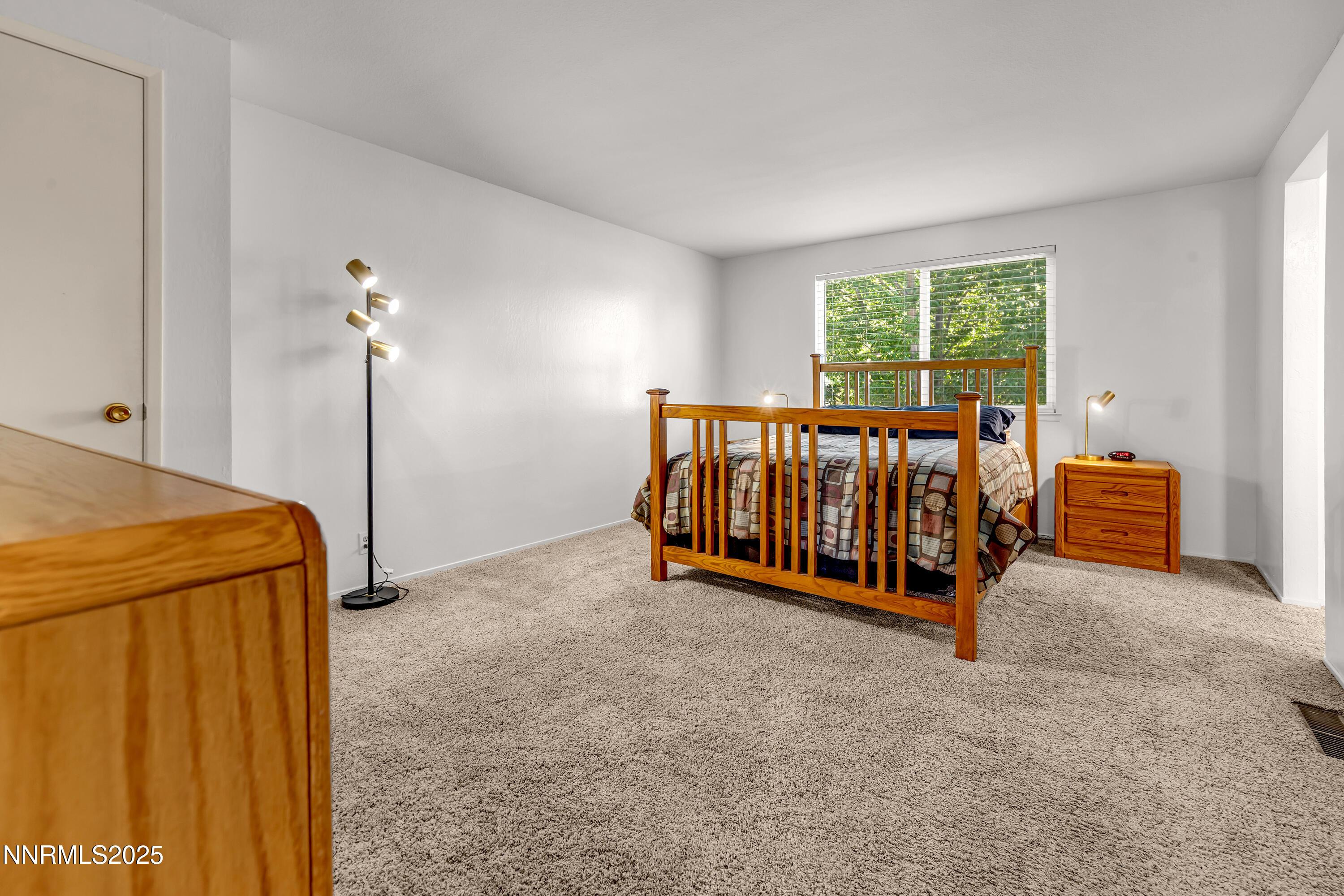 Reno, Nevada, 89502, United States, 4 Bedrooms Bedrooms, ,3 BathroomsBathrooms,Residential,For Sale,1959028