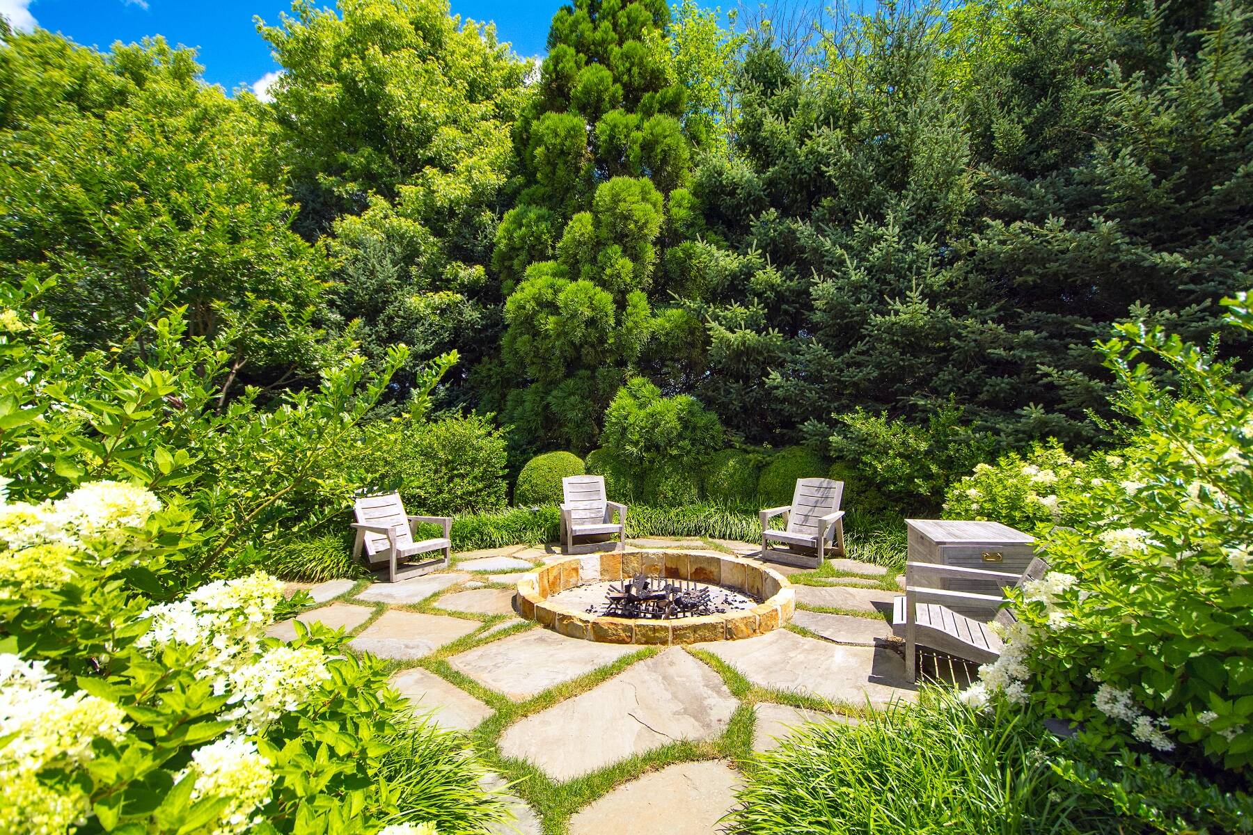  Grand Scale, Quiet Elegance in Wainscott - 物件實景