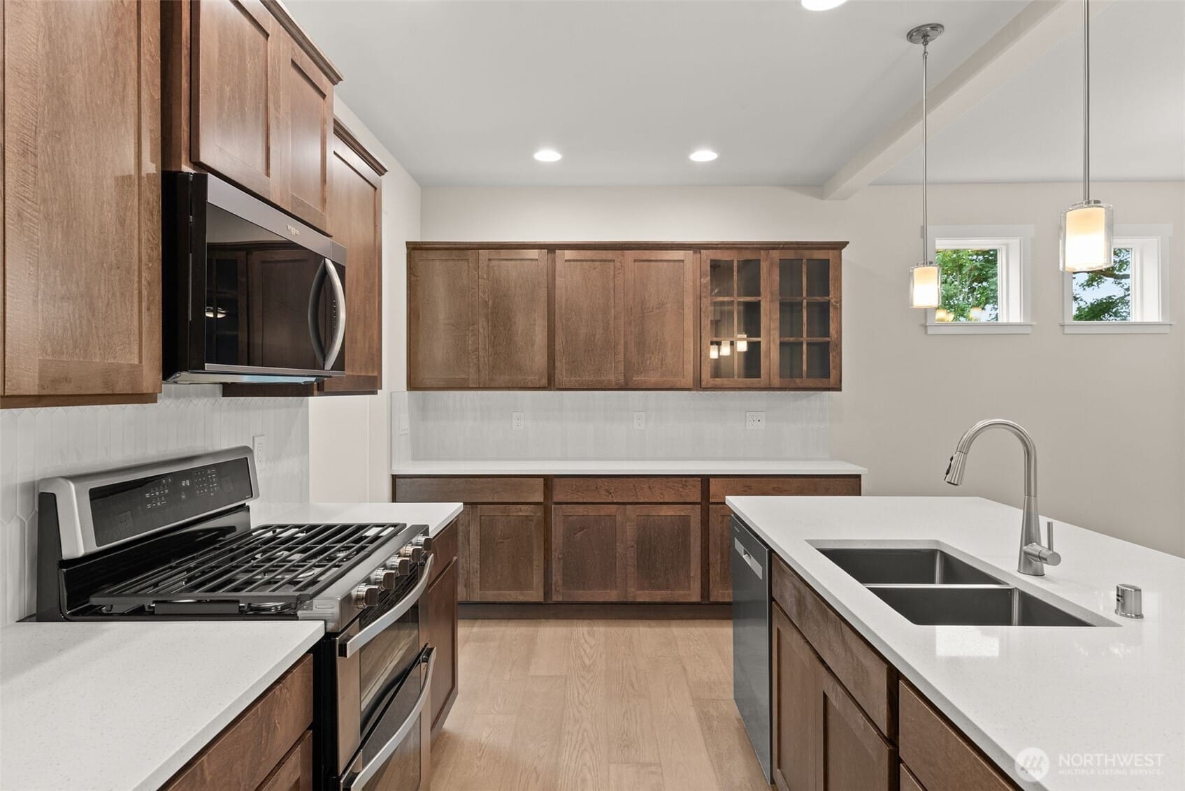 Tumwater, Washington, 98512, United States, 4 Bedrooms Bedrooms, ,3 BathroomsBathrooms,Residential,For Sale,1897301