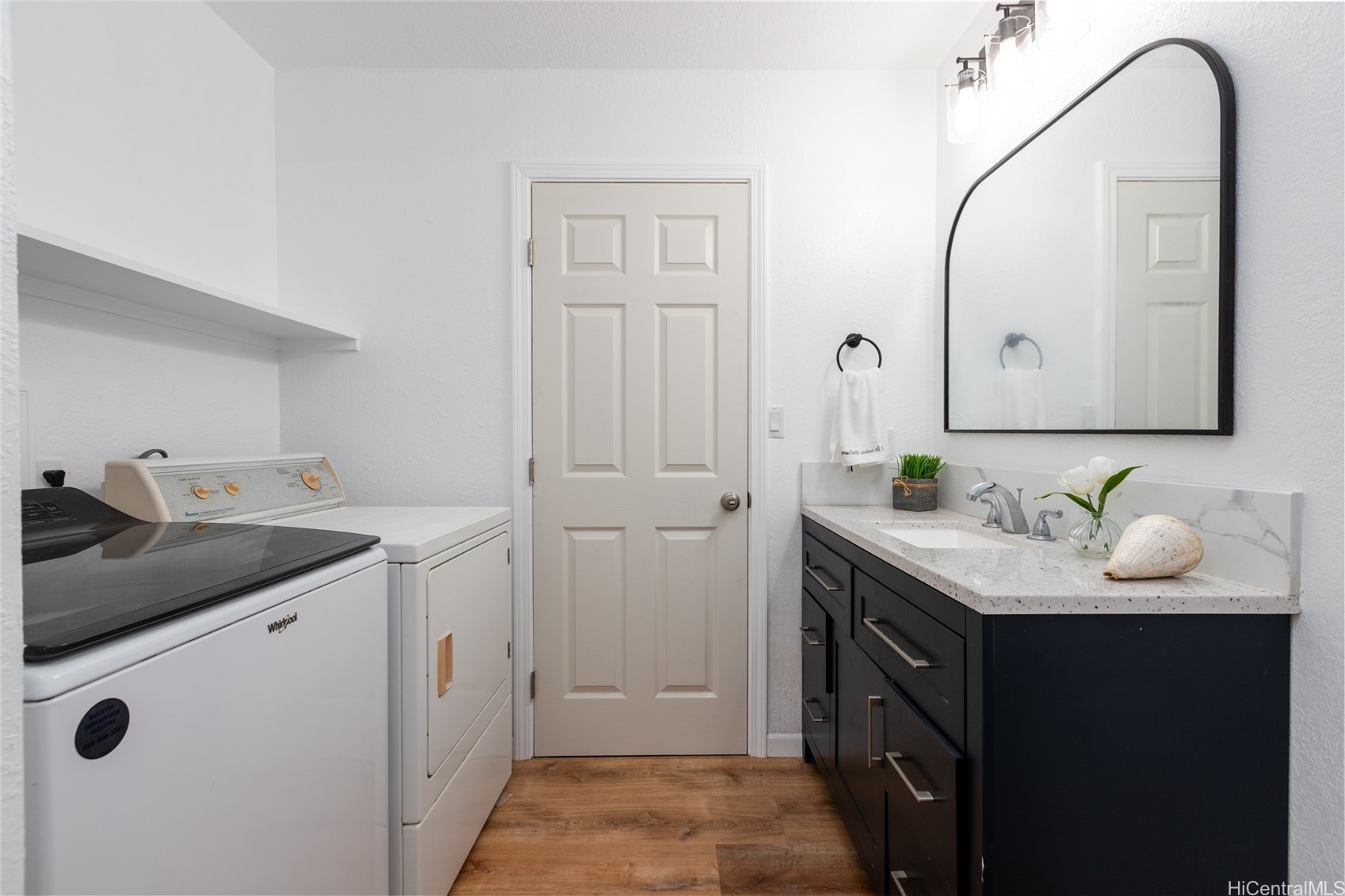 Mililani, Hawaii, 96789, United States, 4 Bedrooms Bedrooms, ,2 BathroomsBathrooms,Residential,For Sale,1949626