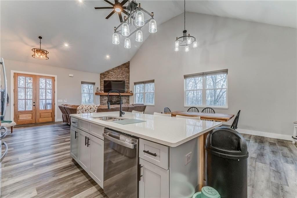 Ranger, Georgia, 30734, United States, 3 Bedrooms Bedrooms, ,4 BathroomsBathrooms,Residential,For Sale,2006072