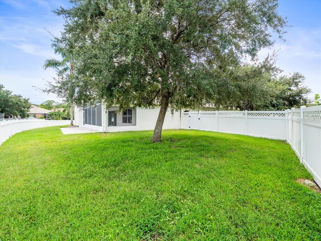 Wesley Chapel, Florida, 33545, United States, 4 Bedrooms Bedrooms, ,2 BathroomsBathrooms,Residential,For Sale,1962993