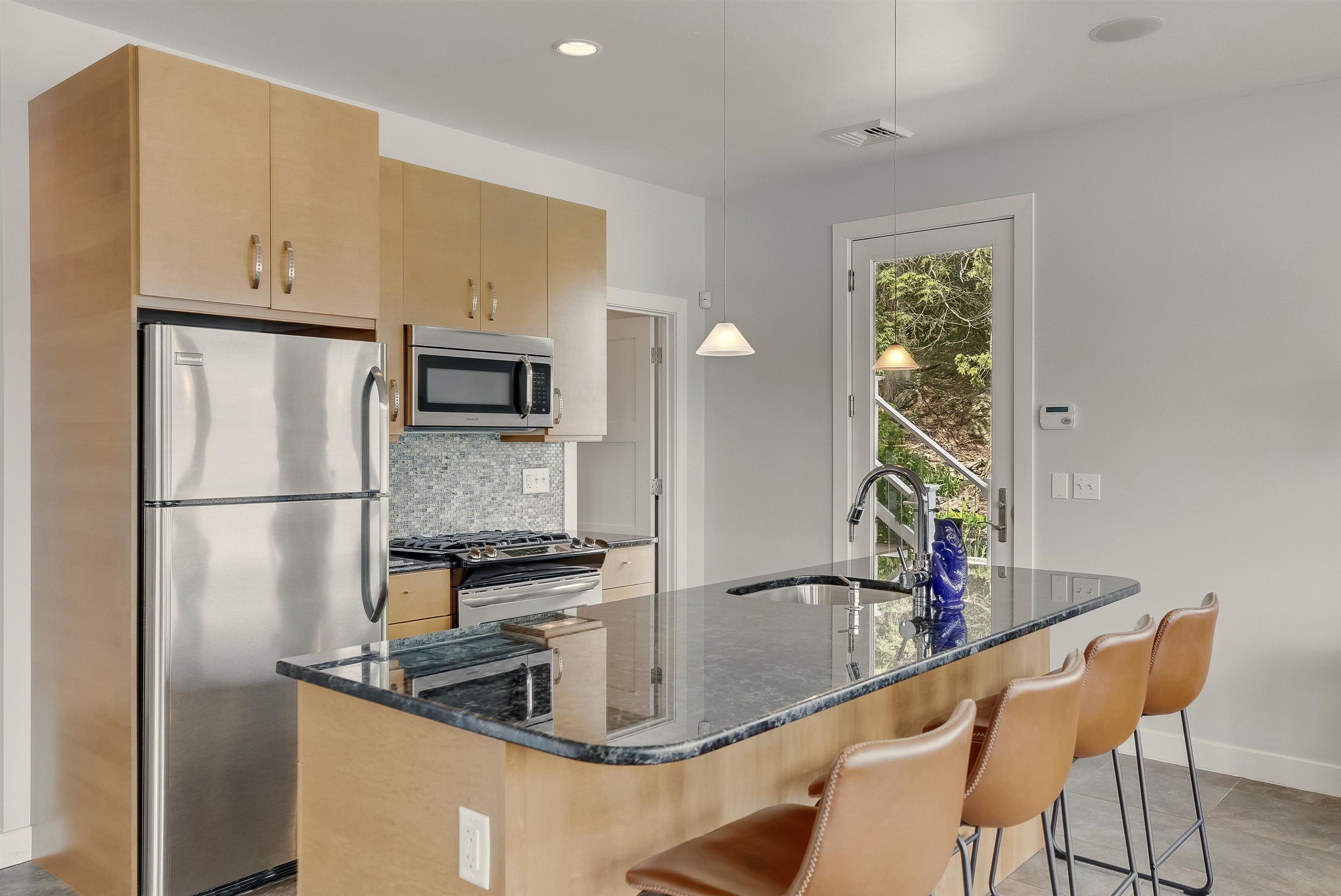 Windham, New Hampshire, 03087, United States, 4 Bedrooms Bedrooms, ,3 BathroomsBathrooms,Residential,For Sale,1824064