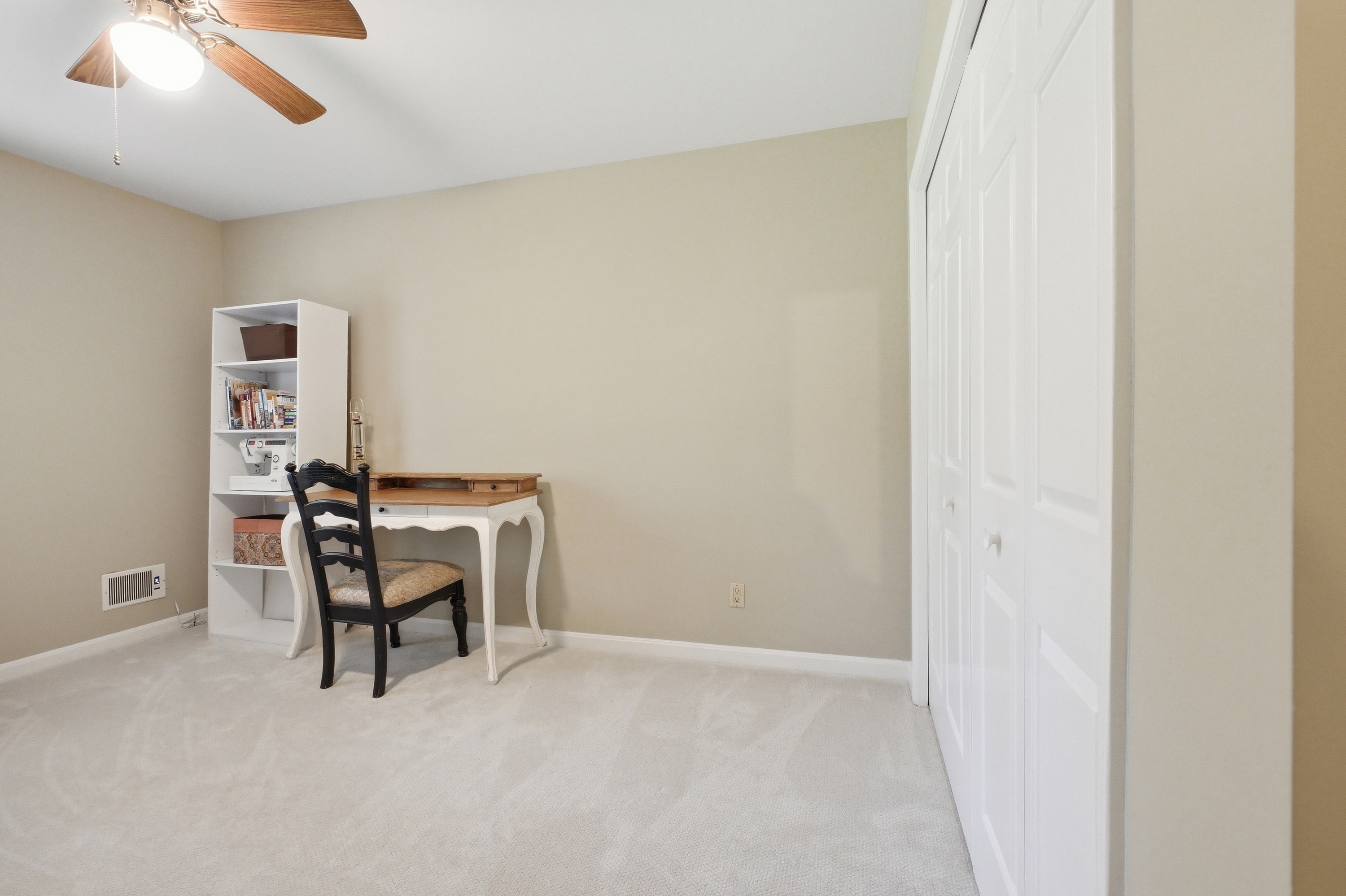  704 Evergreen Road, Anchorage, KY 40223 - 物件實景