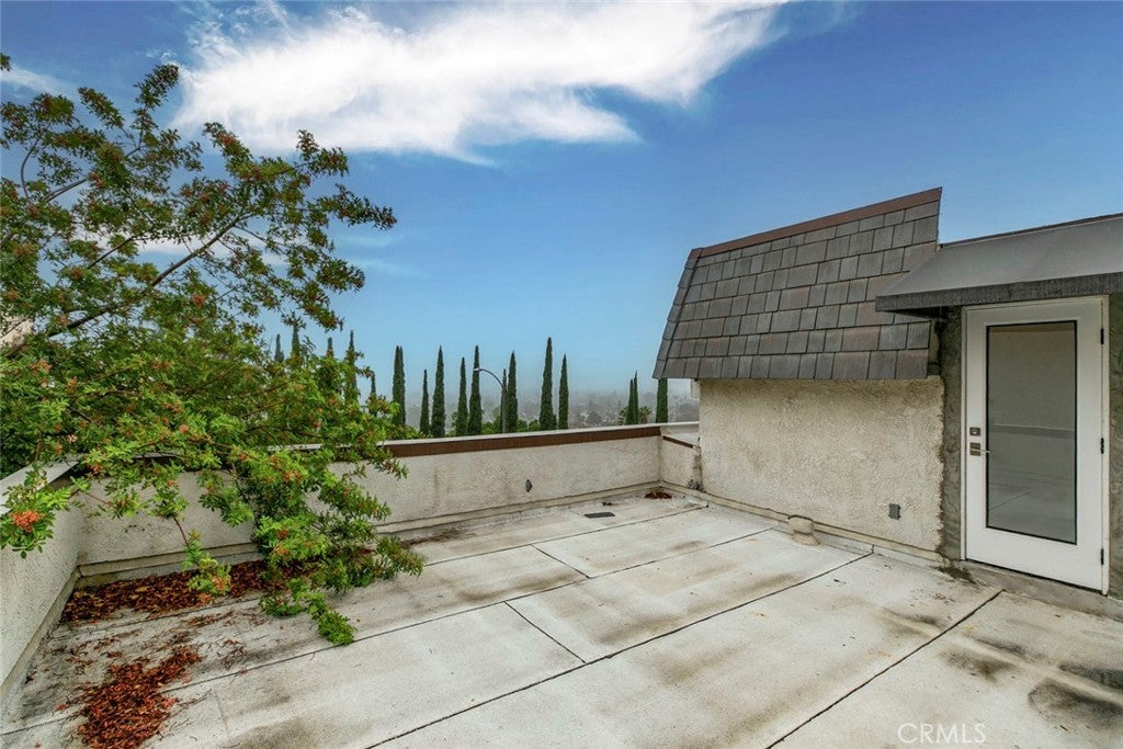 Granada Hills, California, 91344, United States, 4 Bedrooms Bedrooms, ,3 BathroomsBathrooms,Residential,For Sale,1993417