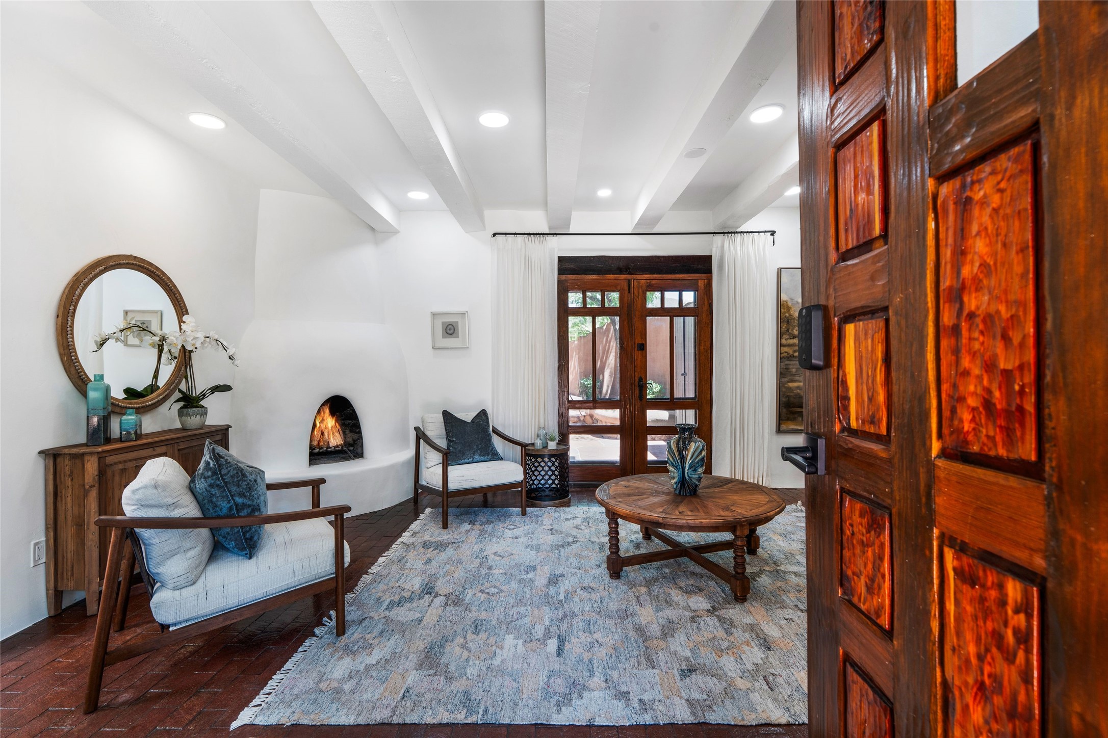  815 East Palace Avenue - 物件實景