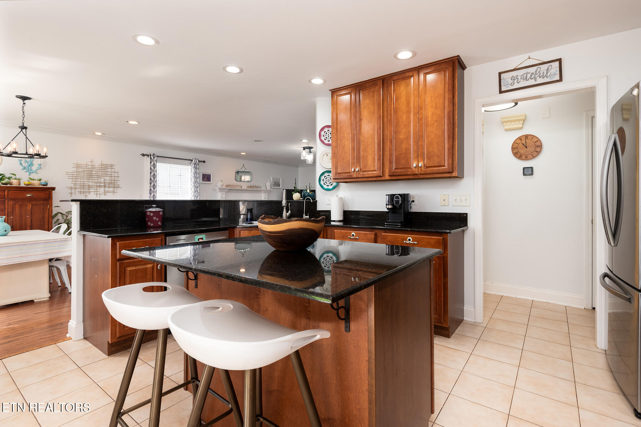 Knoxville, Tennessee, 37919, United States, 3 Bedrooms Bedrooms, ,3 BathroomsBathrooms,Residential,For Sale,1975147