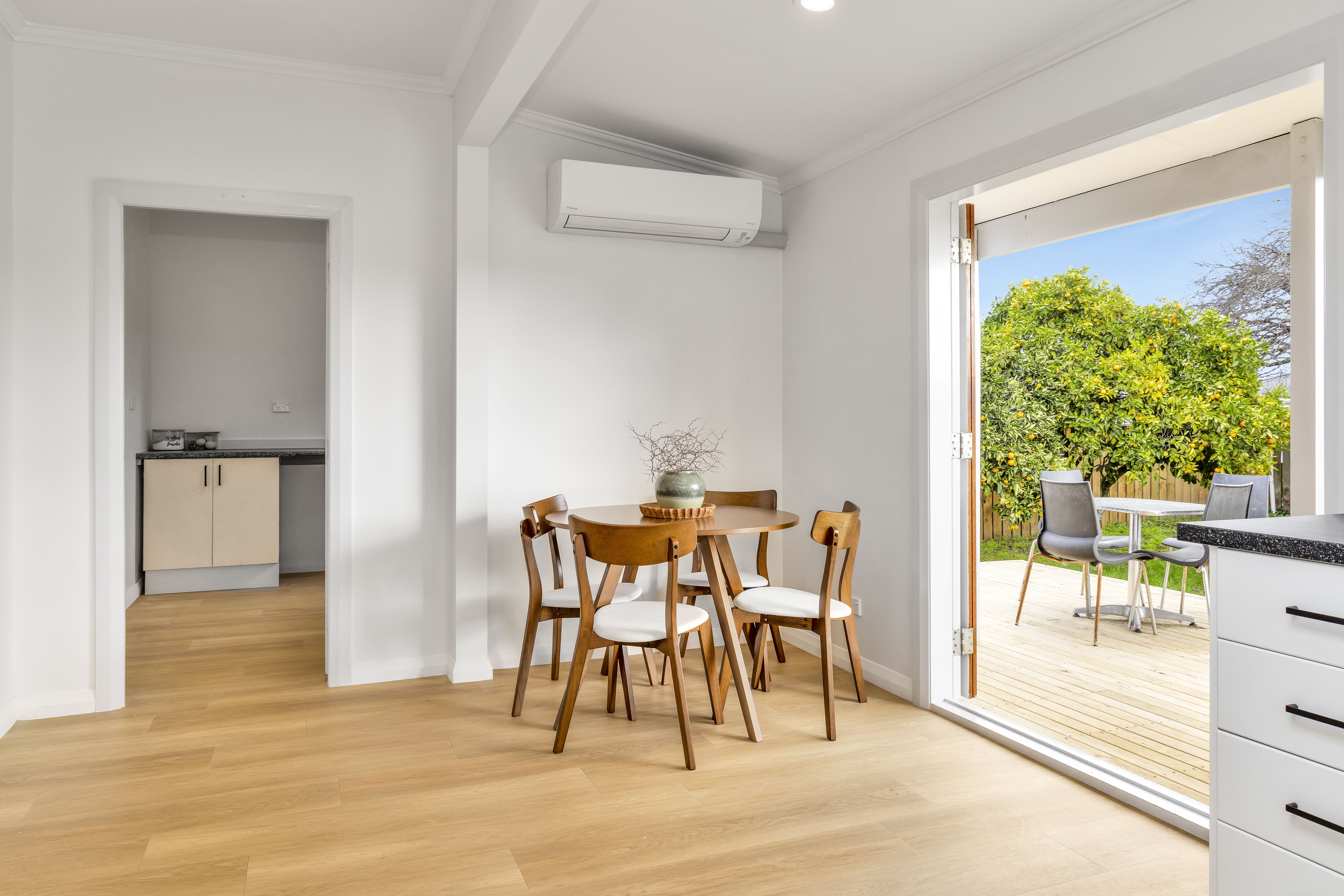  Renovated Charm in a Prime Position - 物件實景