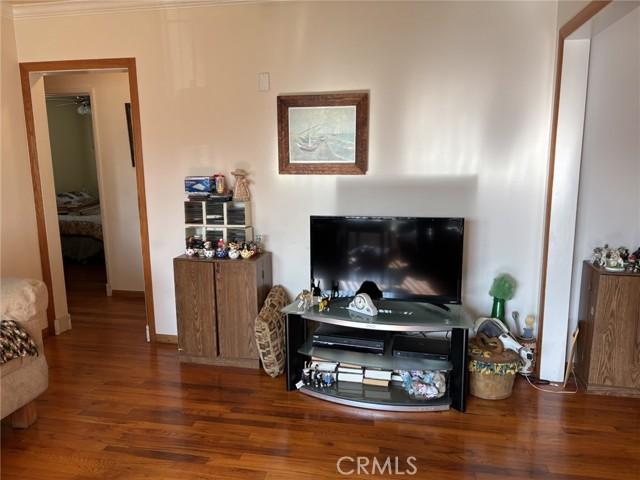 Lakewood, California, 90712, United States, 2 Bedrooms Bedrooms, ,1 BathroomBathrooms,Residential,For Sale,2005480