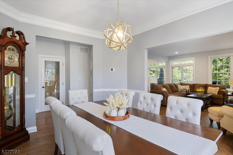 Denville Twp., New Jersey, 07834-3836, United States, 3 Bedrooms Bedrooms, ,4 BathroomsBathrooms,Residential,For Sale,1914239