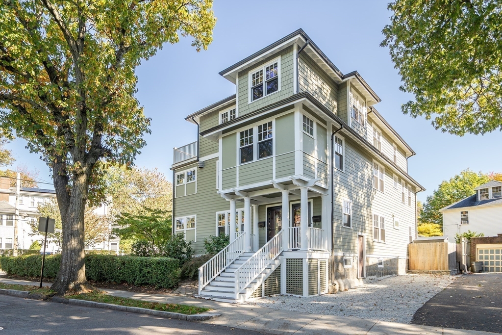 Brookline, Massachusetts, 02445, United States, 7 Bedrooms Bedrooms, ,5 BathroomsBathrooms,Residential,For Sale,1917688