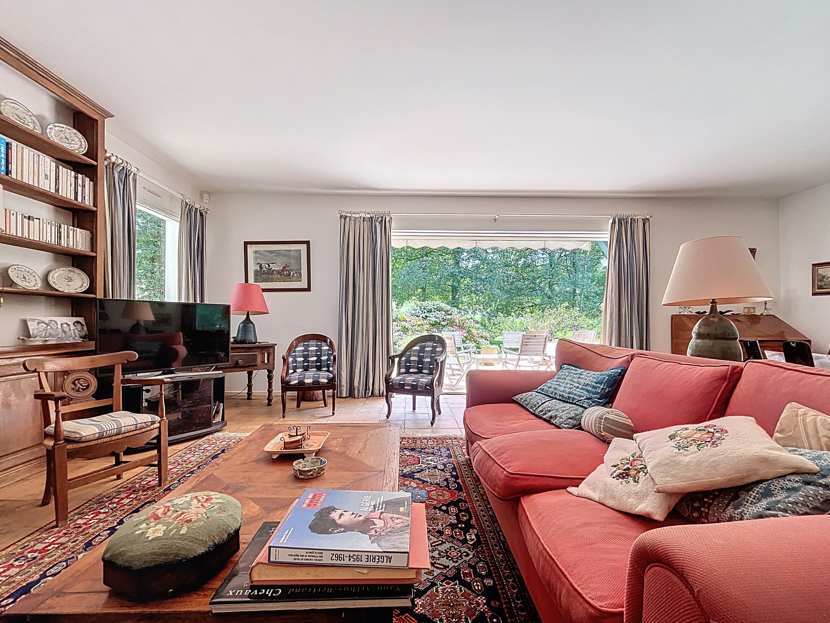  Exceptional Family Home for Sale on Arcangues Golf Course – Basque Country Haven - 物件實景
