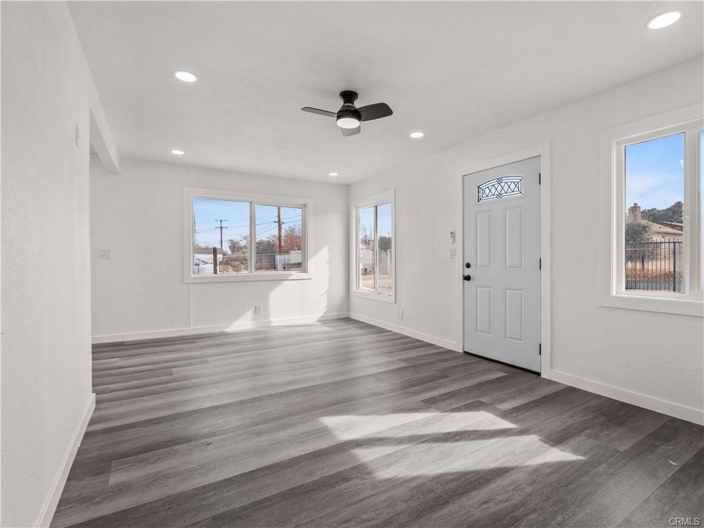 Pearblossom, California, 93553, United States, 2 Bedrooms Bedrooms, ,1 BathroomBathrooms,Residential,For Sale,1937456