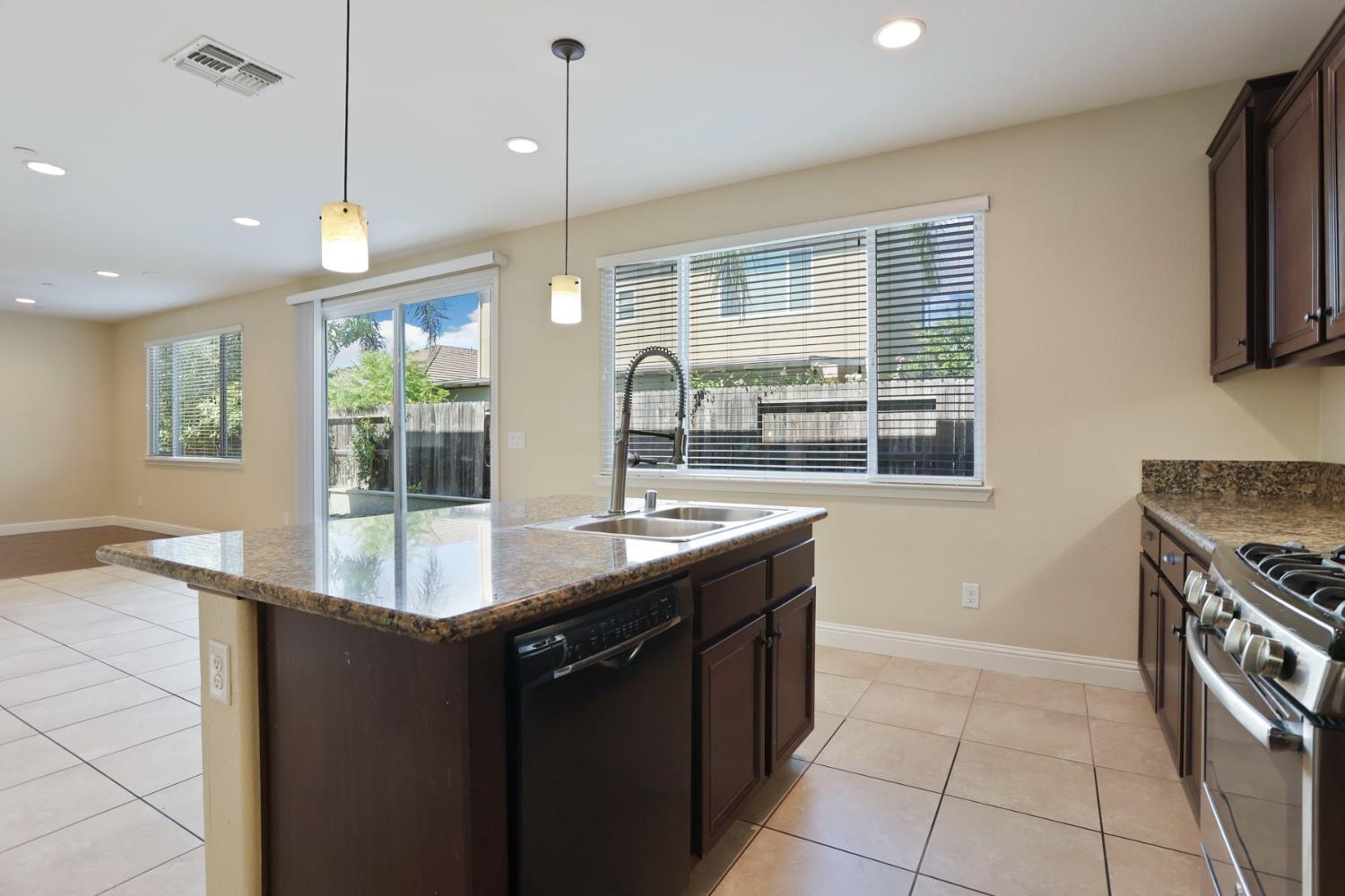 Stockton, California, 95209, United States, 5 Bedrooms Bedrooms, ,3 BathroomsBathrooms,Residential,For Sale,1931526