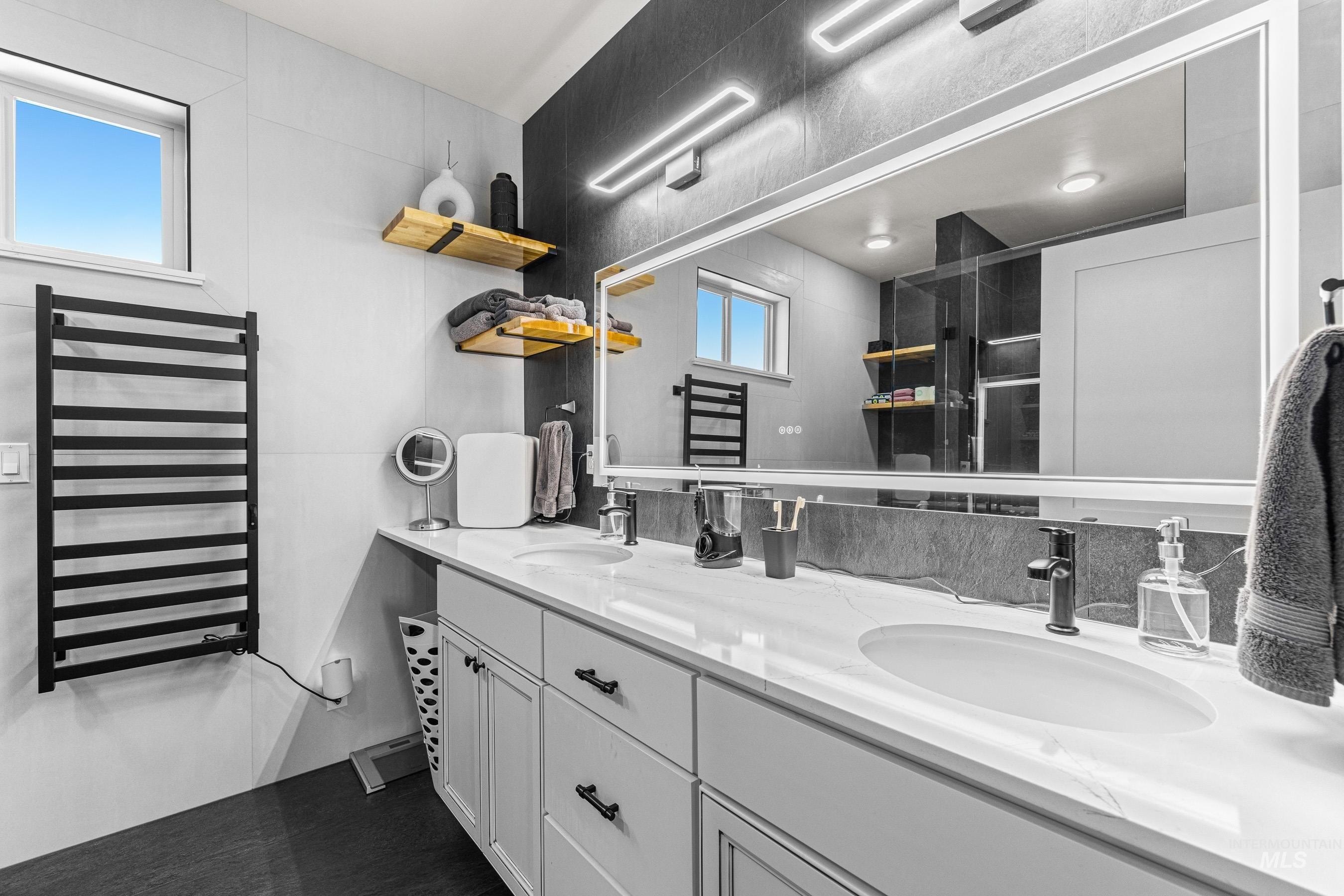 Council, Idaho, 83612, United States, 3 Bedrooms Bedrooms, ,2 BathroomsBathrooms,Residential,For Sale,1936847