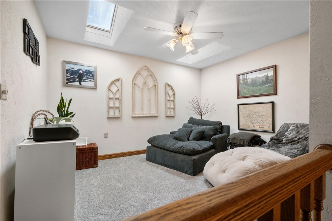 South Strabane, Pennsylvania, 15301, United States, 5 Bedrooms Bedrooms, ,5 BathroomsBathrooms,Residential,For Sale,2003088