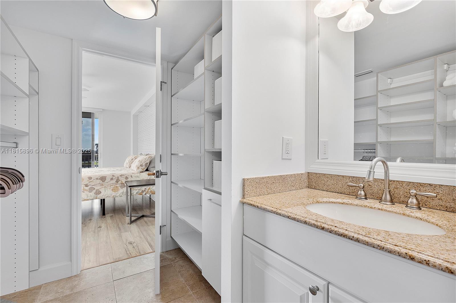 Naples, Florida, 34108, United States, 1 Bedroom Bedrooms, ,1 BathroomBathrooms,Residential,For Sale,1848890