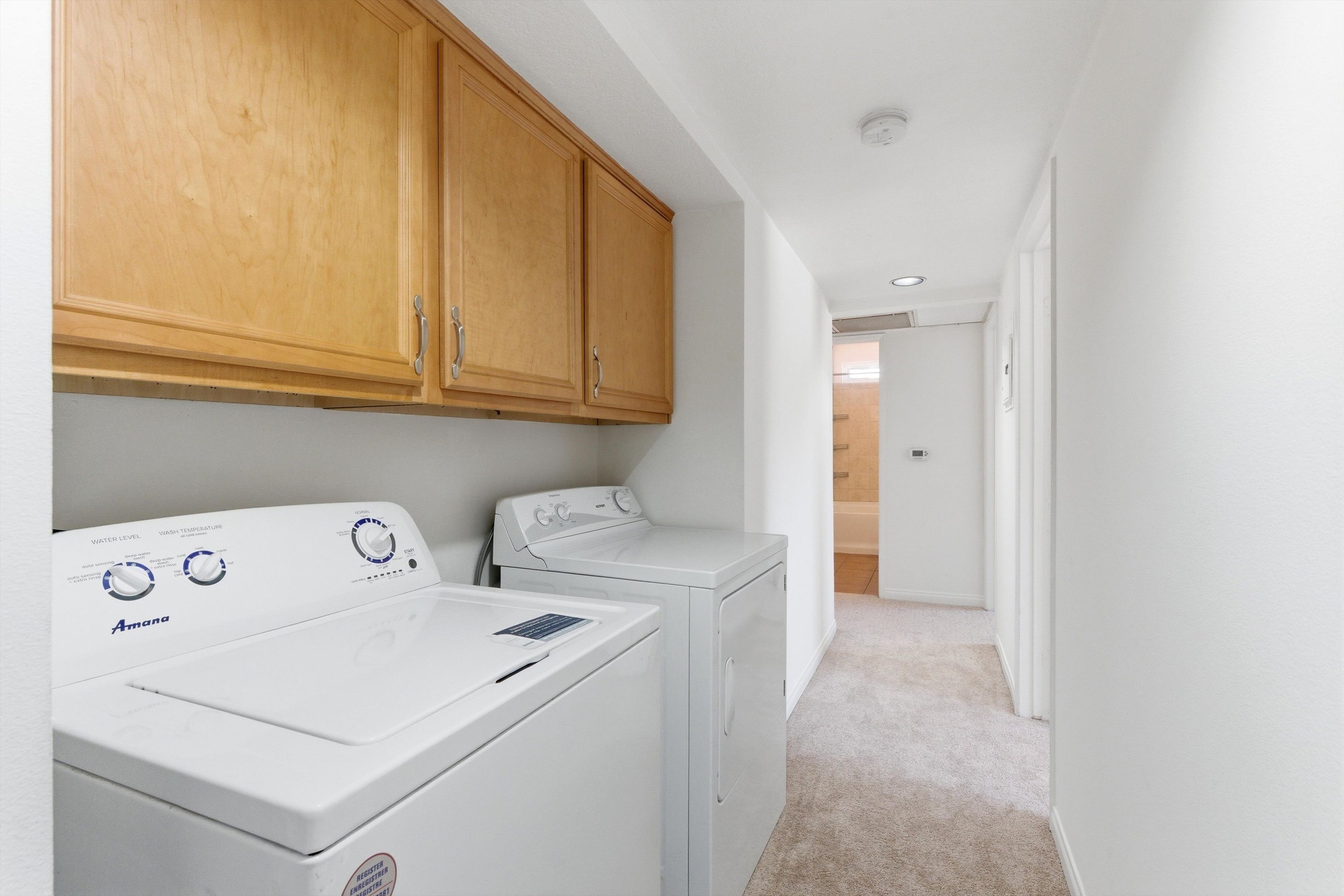  1015 East Spazier Avenue, Unit 205 - 物件實景